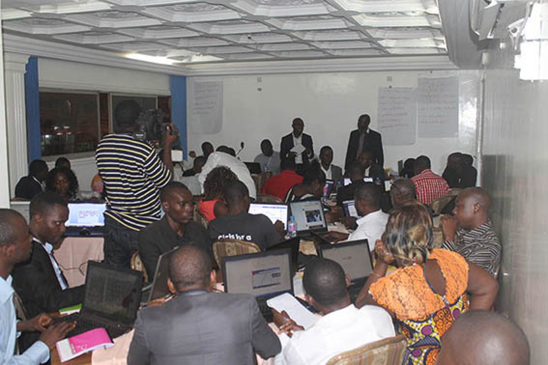 Cameroun: les journalistes formés au data journalisme