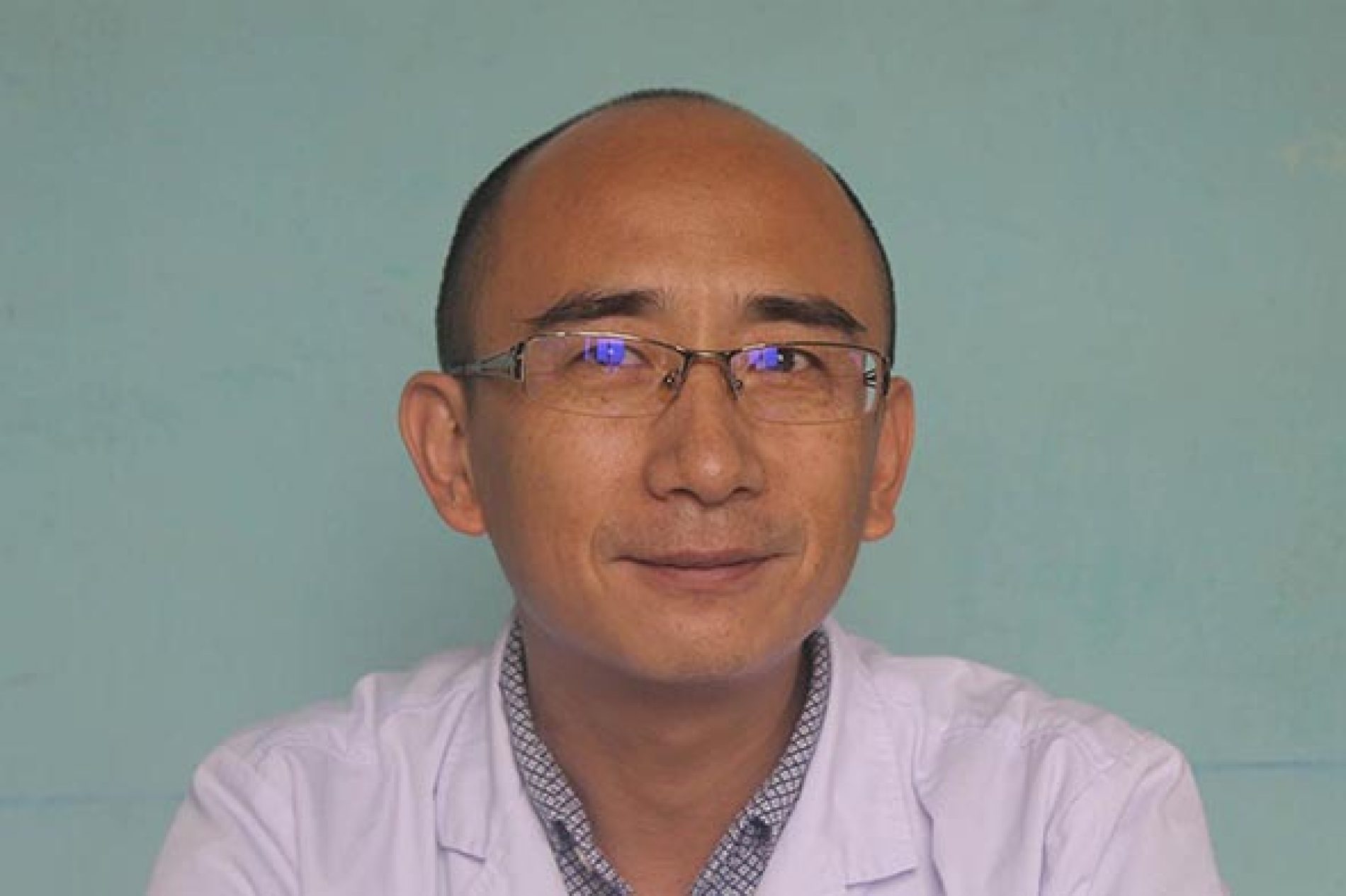 Dr Zhen Xiaoran : profession, acupuncteur