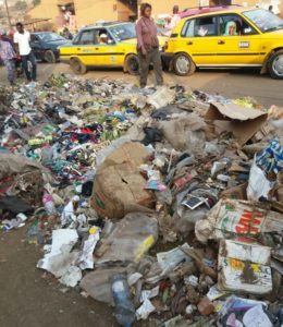 Crise des ordures : HYSACAM est là, mais aucun changement