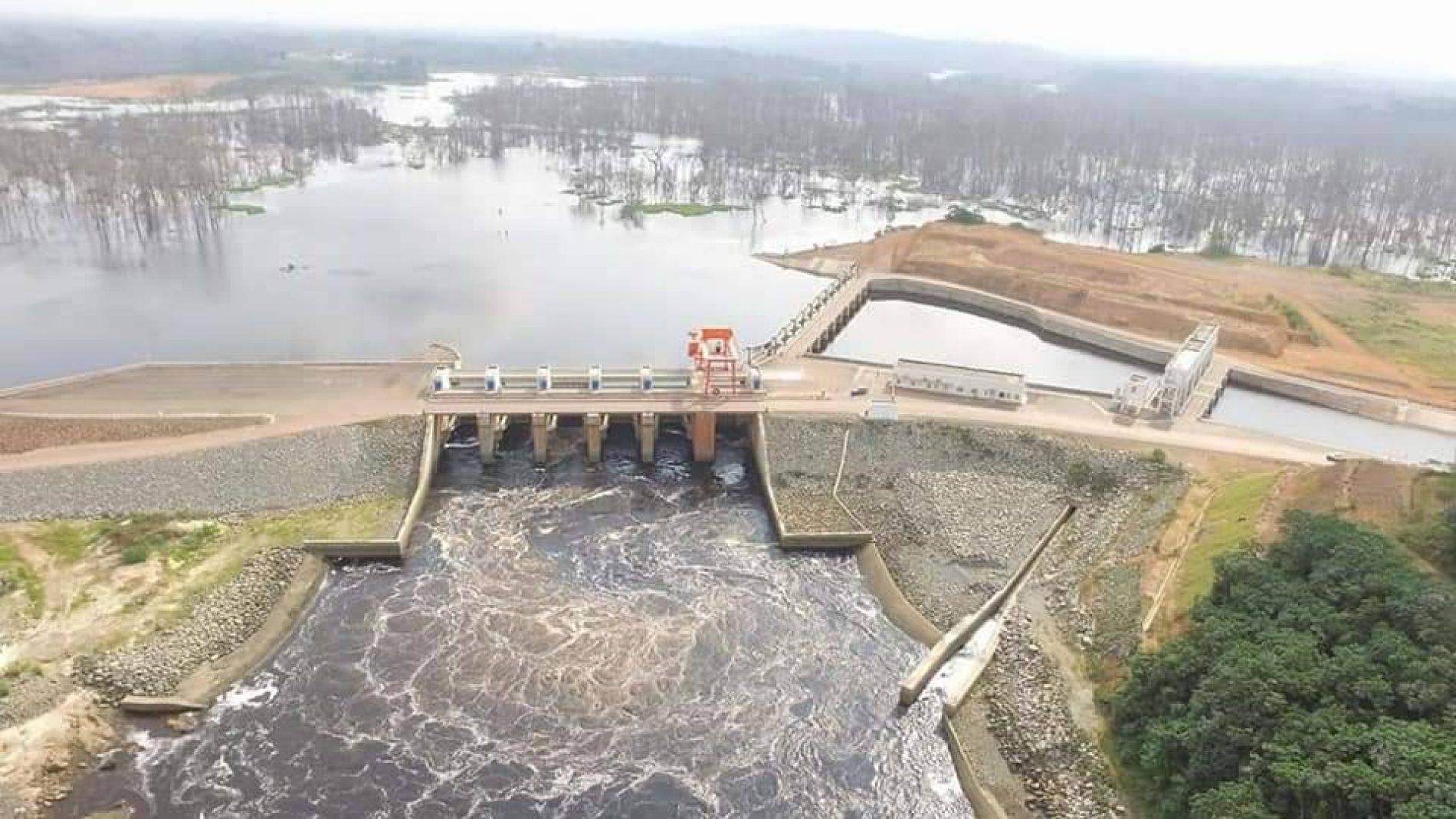 Le barrage hydroélectrique de Memve’ele : le pari du développement local