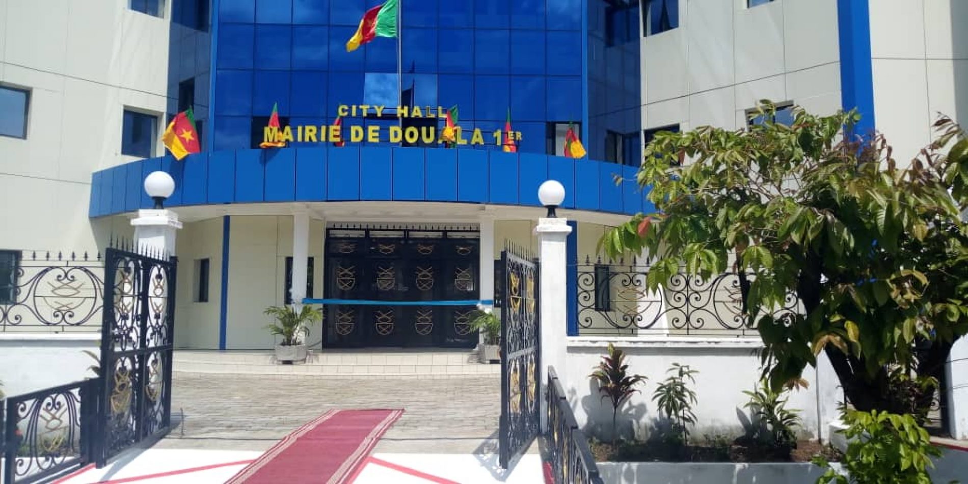 Commune de Douala 1er : Le nouvel hôtel de ville inauguré