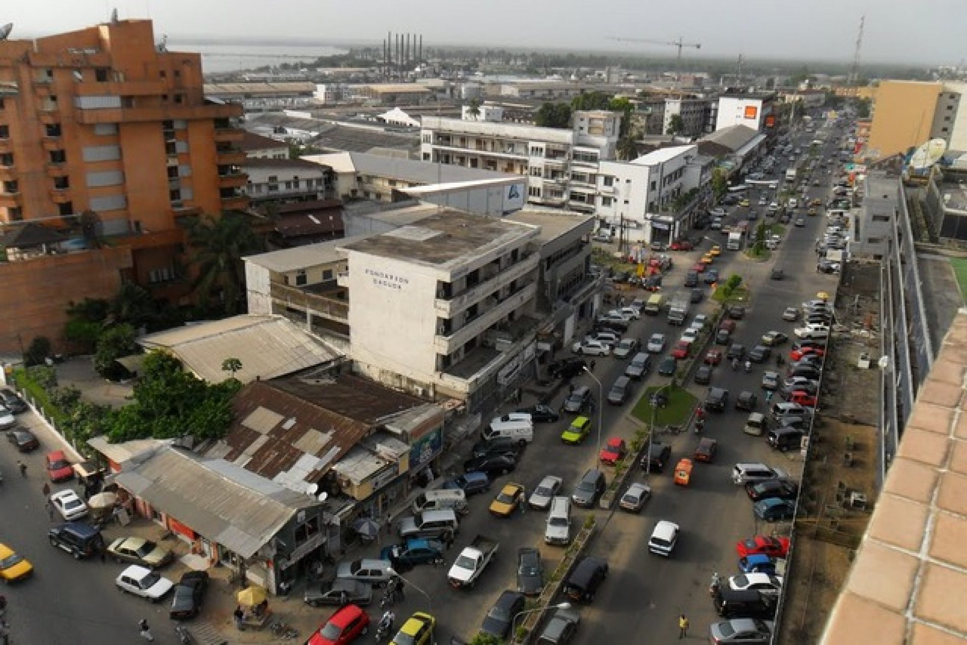 Communauté urbaine de Douala: La vente de tickets de parking et remorquage interdits!