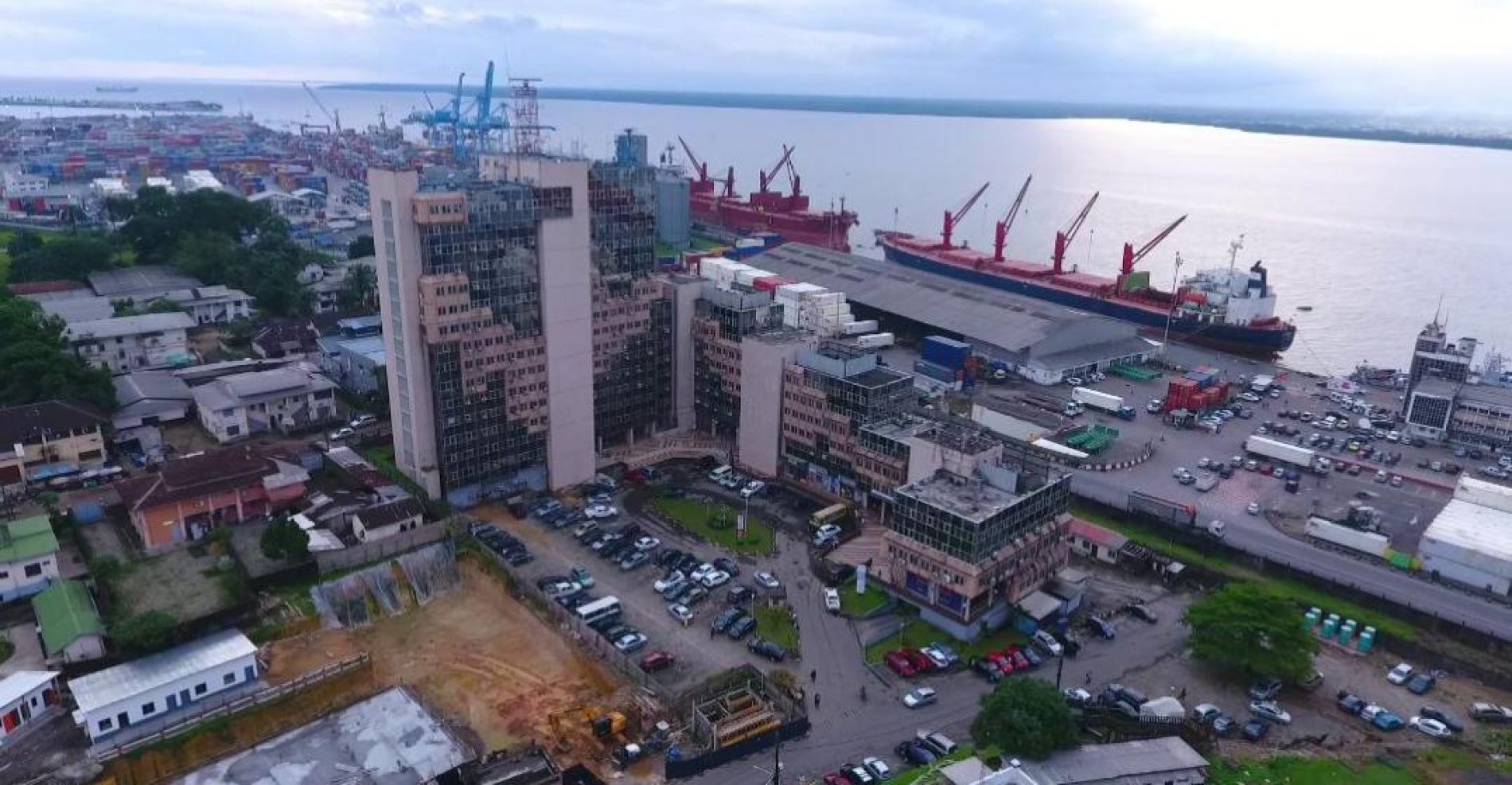 Villes résilientes: 128 Milliards de FCFA pour réamenager Douala
