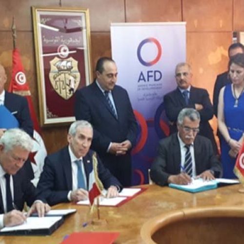 Mobilité urbaine: Signature de trois partenariats franco-tunisiens de financement