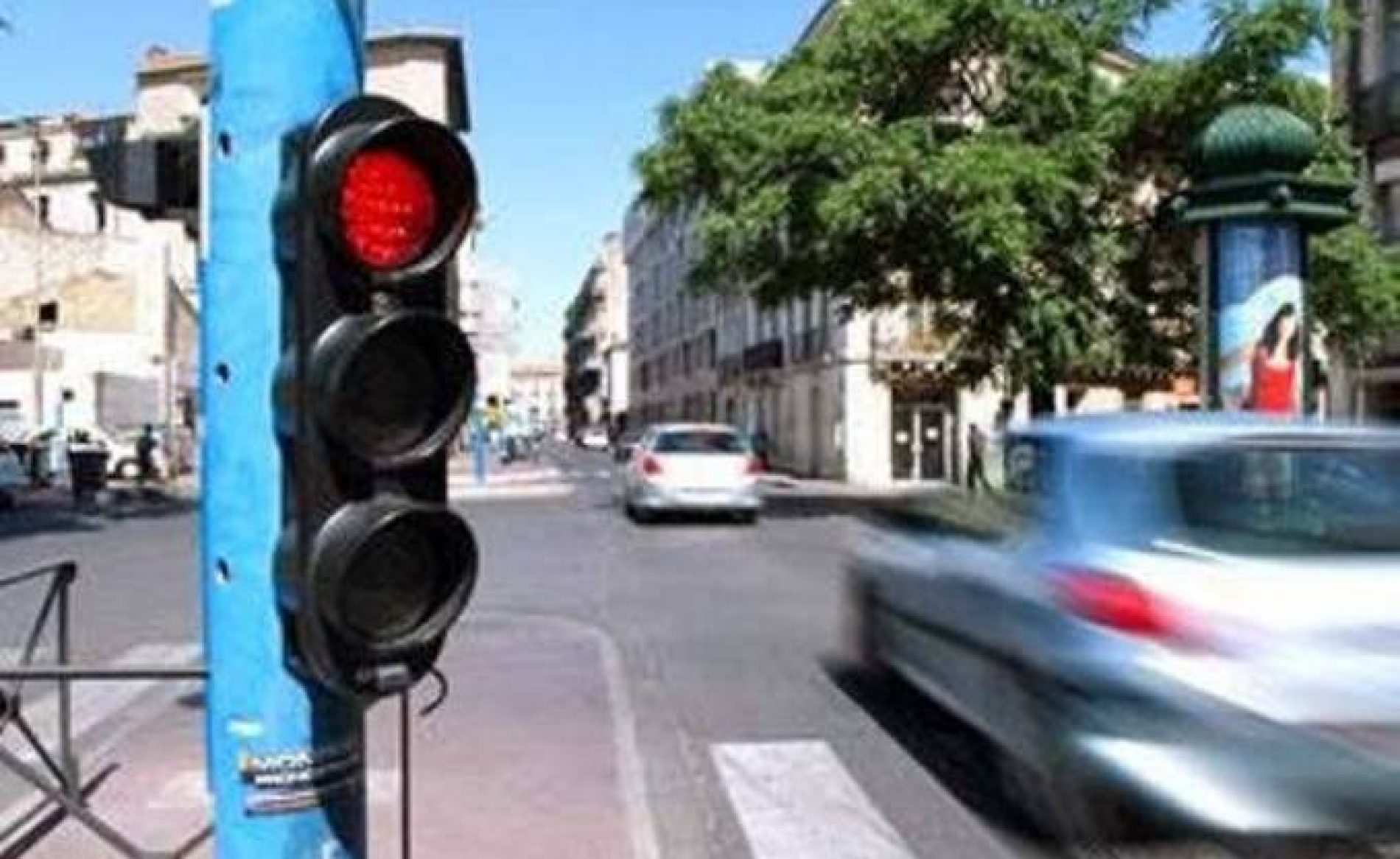 Algérie-Régulation du trafic: Le Projet Feux tricolores en régime ralenti