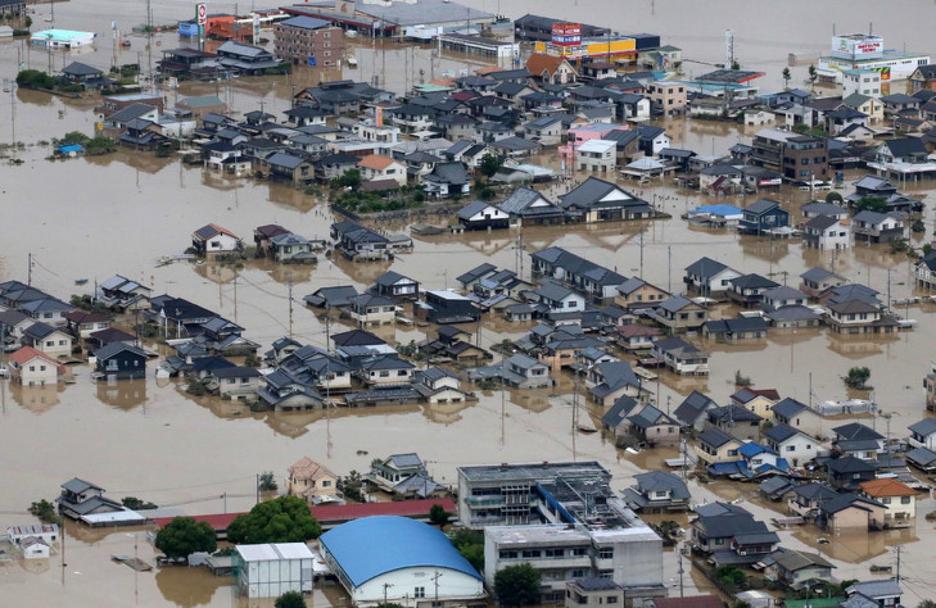 Japon: Au moins 50 morts dans des inondations